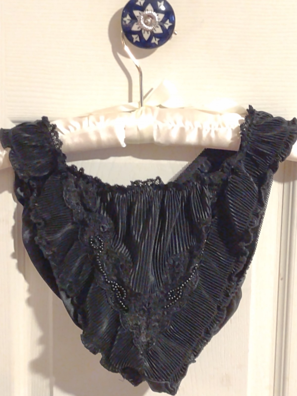 Vtg Victoria’s Secret Silky Black Ruched Beaded Bikini Panty L/7 Gold Label
