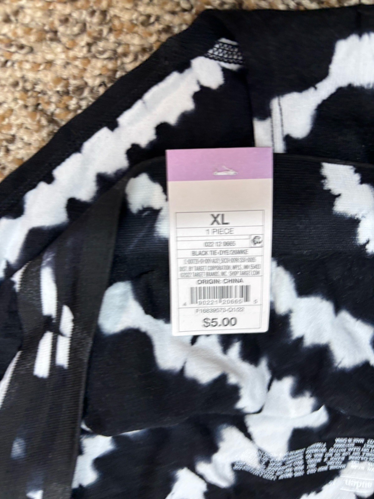 Auden Black & White Tie-Dye Seamless Hipster Panty. Size: XL.