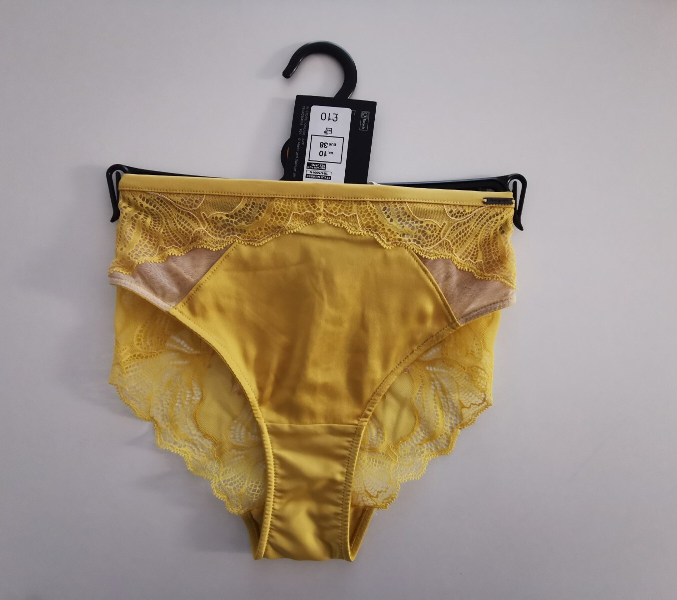 M&S autograph, Brazilian knickers, Floral lace and satin, 6,8,10 UK