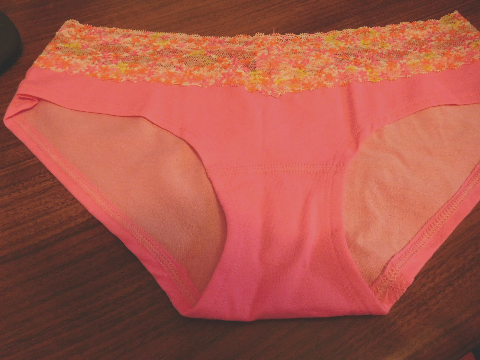 New w/Tag Victoria’s Secret 💲Discounts on 2+💲🎀Hiphugger XS S M L XL 🎀