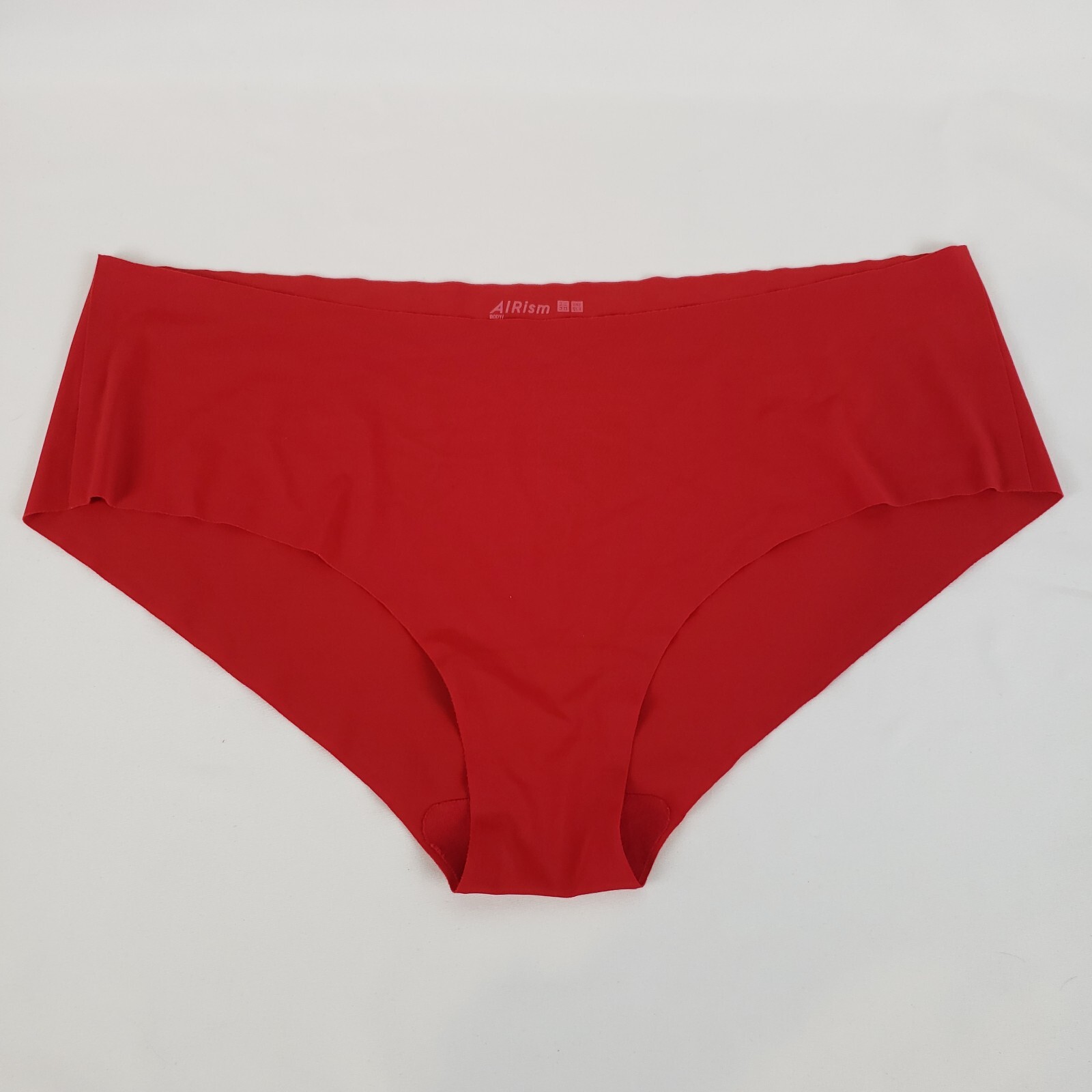 Uniqlo AIRism Ultra Seamless Hiphugger Women XXL (US XL) No Show Red NWOP