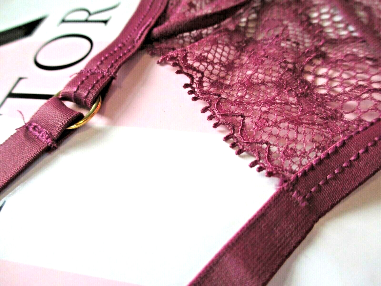 VICTORIA’S SECRET VERY SEXY Strappy Lace Thong Panty VS Velvet Maroon L LARGE