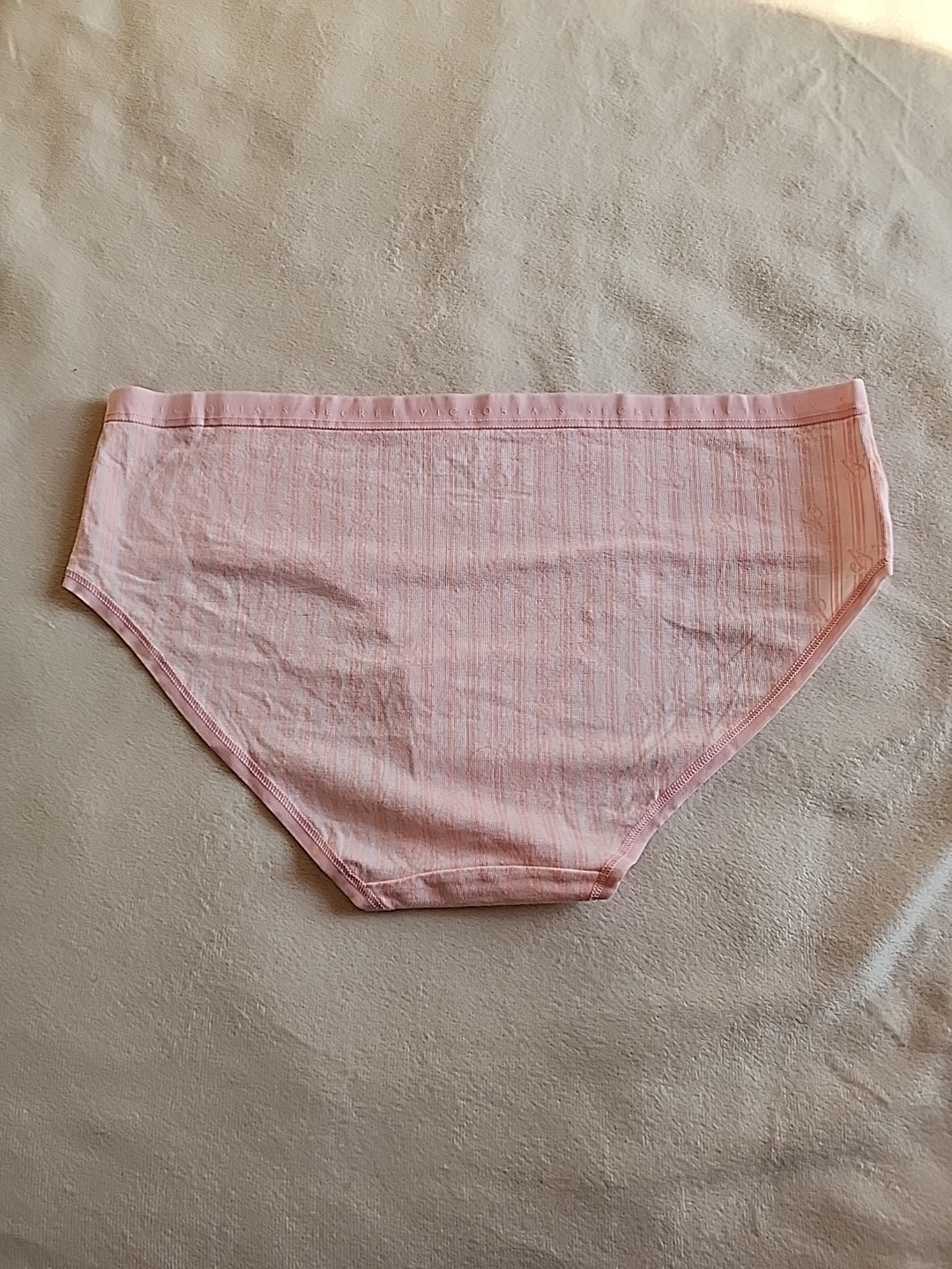 3 NWT VICTORIA ‘S SECRET PANTY BIKINI CHEEKHIPHUGGER Cotton Blend, Sz M RN 54867