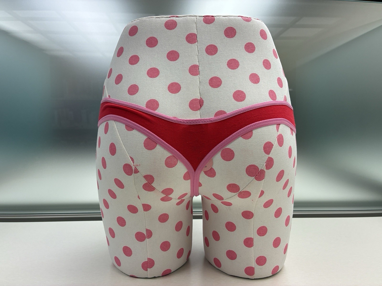 Victoria’s Secret vintage PINK Thong Panty 2007 S Small y2k READ