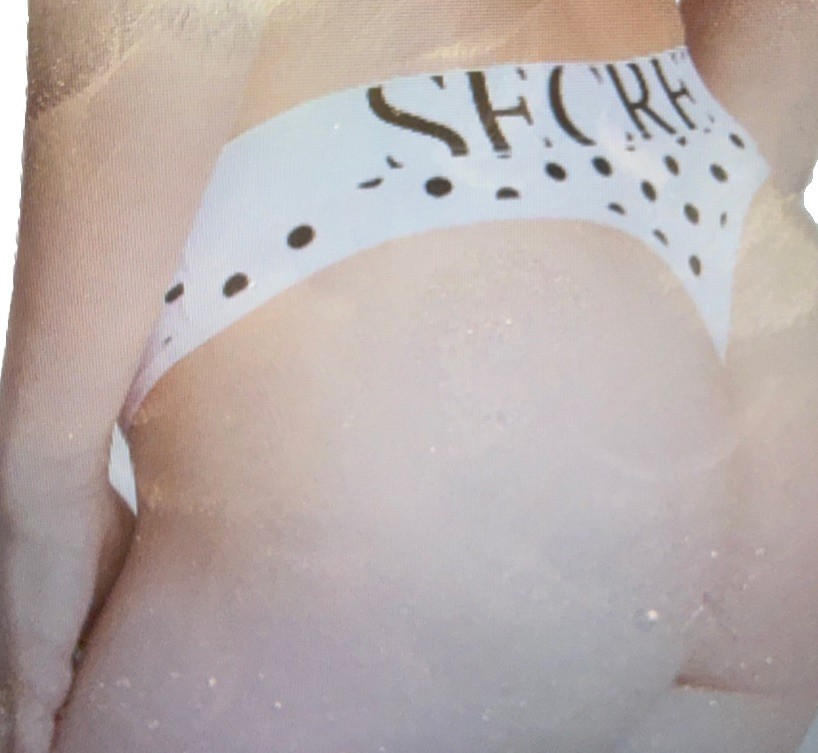 Victoria’s Secret Logo, V-String Thong Black/Polk Dots Panty size Large NWT