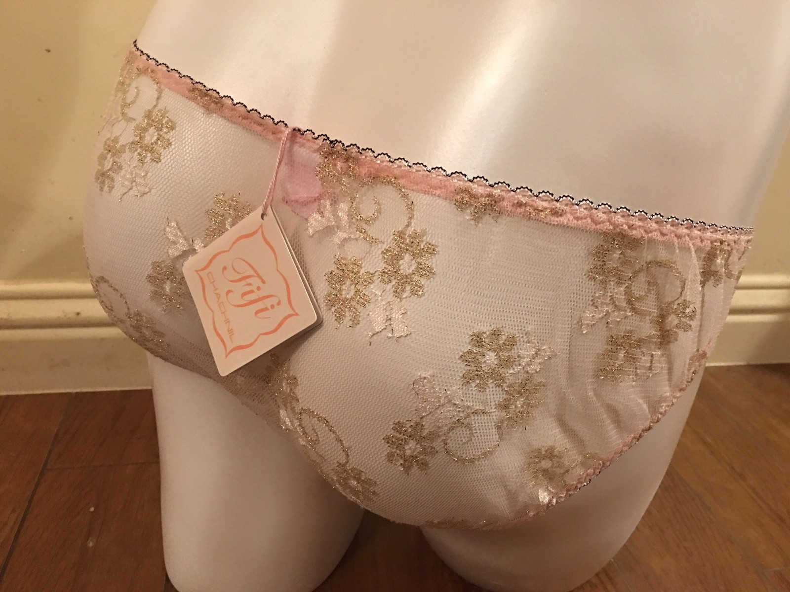 NEW – Fifi Chachnil Lace Brief – Multiple Sizes – NWT