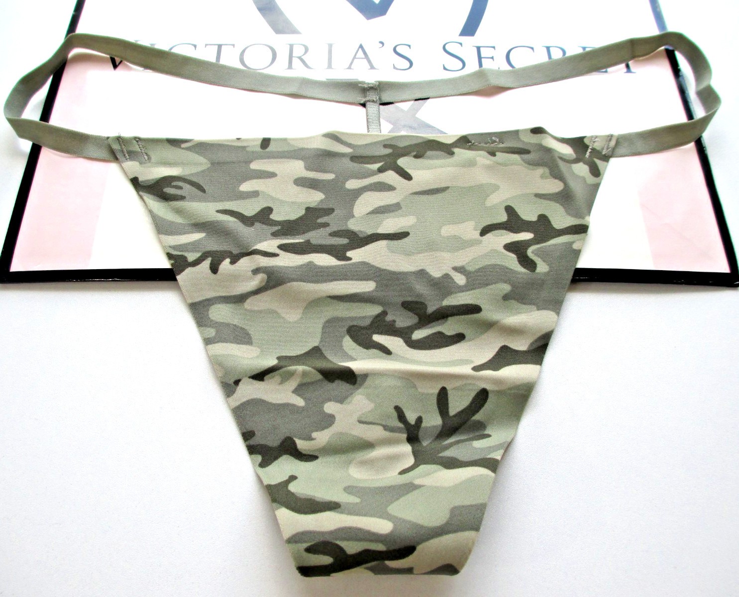 Victoria’s Secret PINK – L No-Show Camo V-String Panty – Camouflage Thong Large
