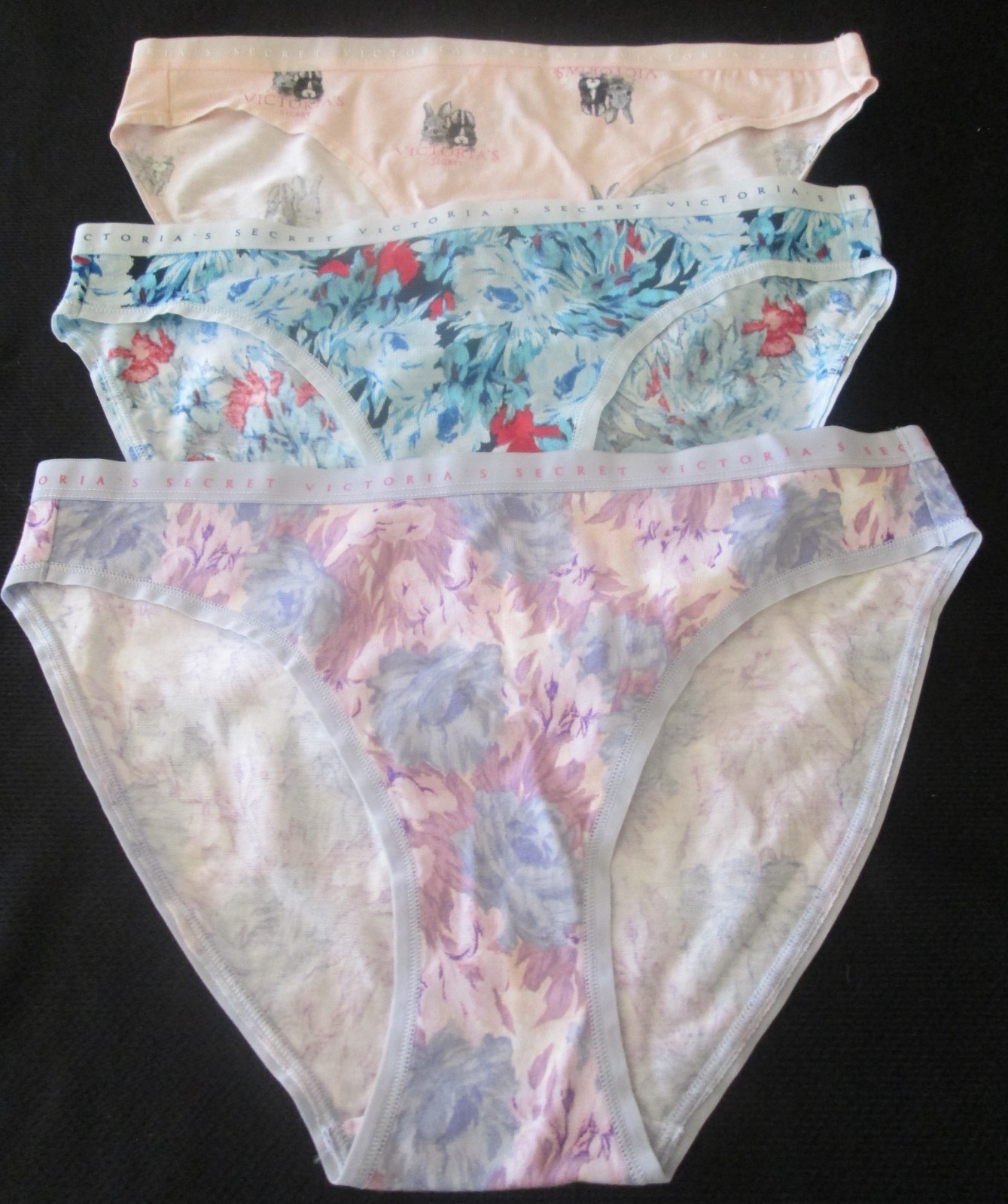 3 NWT VICTORIA’S SECRET COTTON BIKINI UNDERWEAR PANTIES SZ M 2 FLORAL & BUNNIES