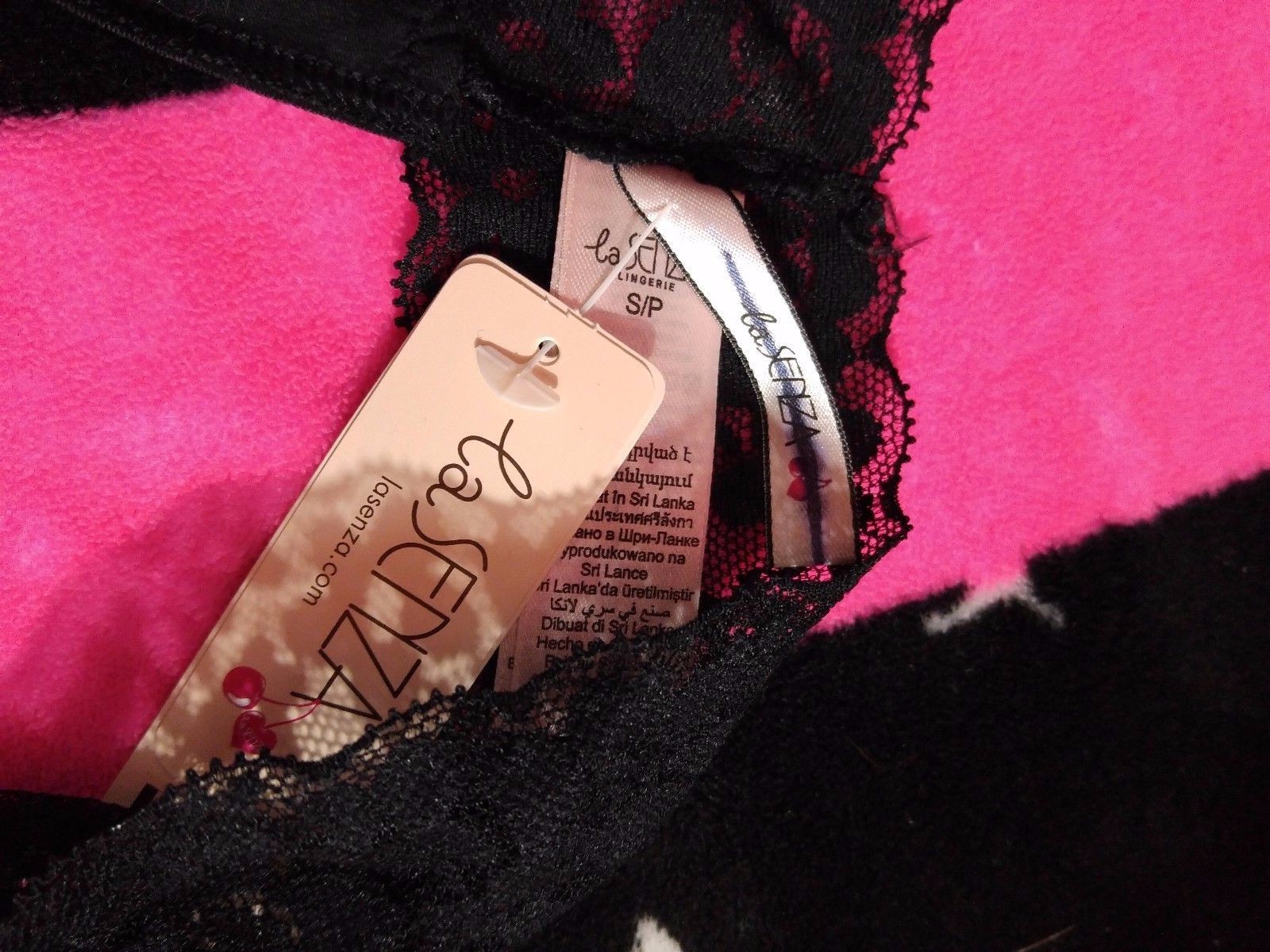 La Senza Sexy Floral Lace Trim Black Thong Panty Panty – Small or Medium NWT