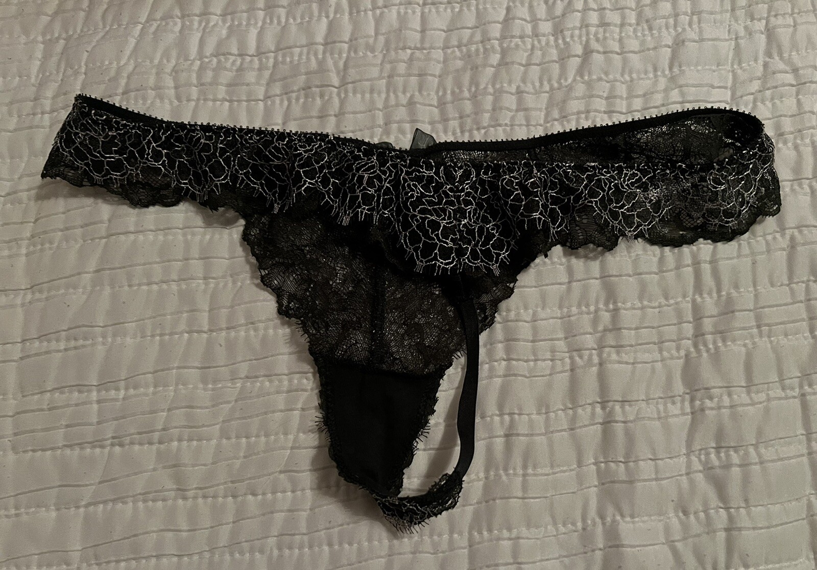 VICTORIA SECRET BEAUTIFUL VERY SEXY HUNTER GREEN LACE THONG PANTIES MED NWOT