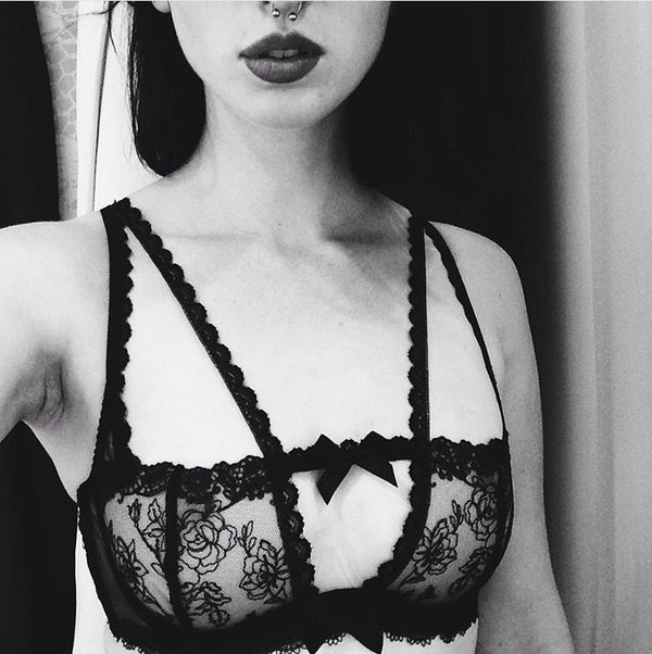 AGENT PROVOCATEUR BLACK ROSA SEXY LACE BRA 32D OR 36C & 3 MED OR 4 LG BRIEF BNWT