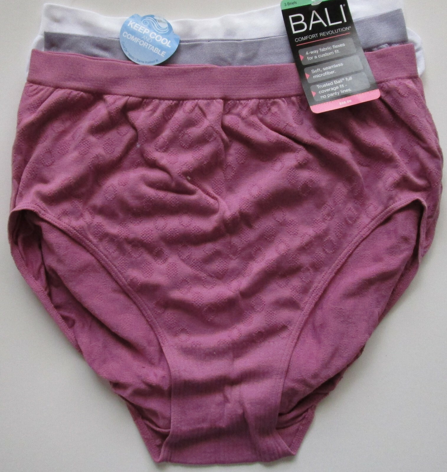 Bali Comfort Revolution Brief 3 Pack Style AK88 Size 6/7 NWT