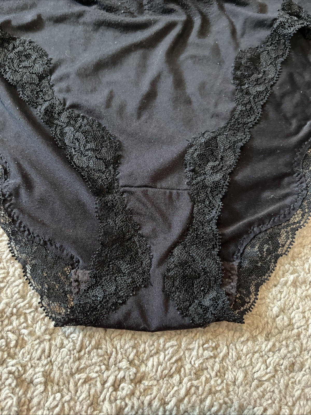 VINTAGE WARNERS #05168 nylon elastane Cotton PANTIES sz S Black Lace Trim