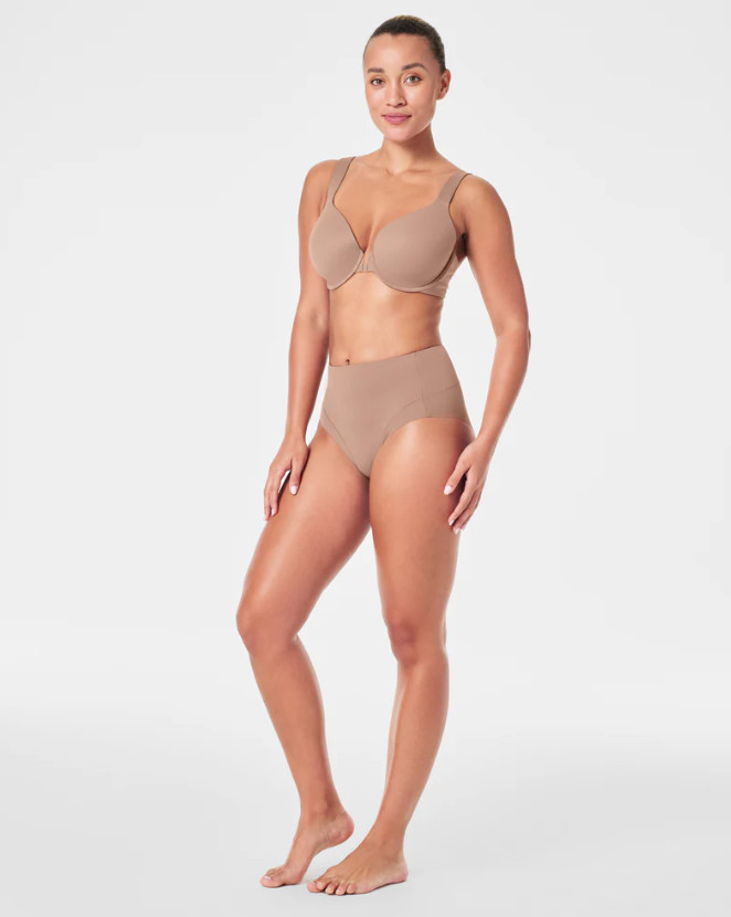 SPANX supersmooth Contouring Hi-Leg Brief