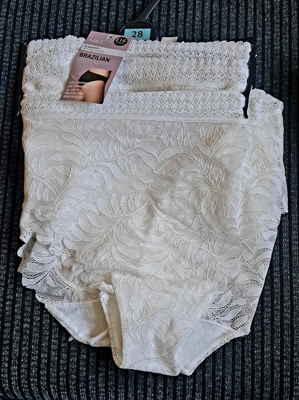 BNWT M&S 3 pairs of white lace brazilian knickers with flexifit, size 28