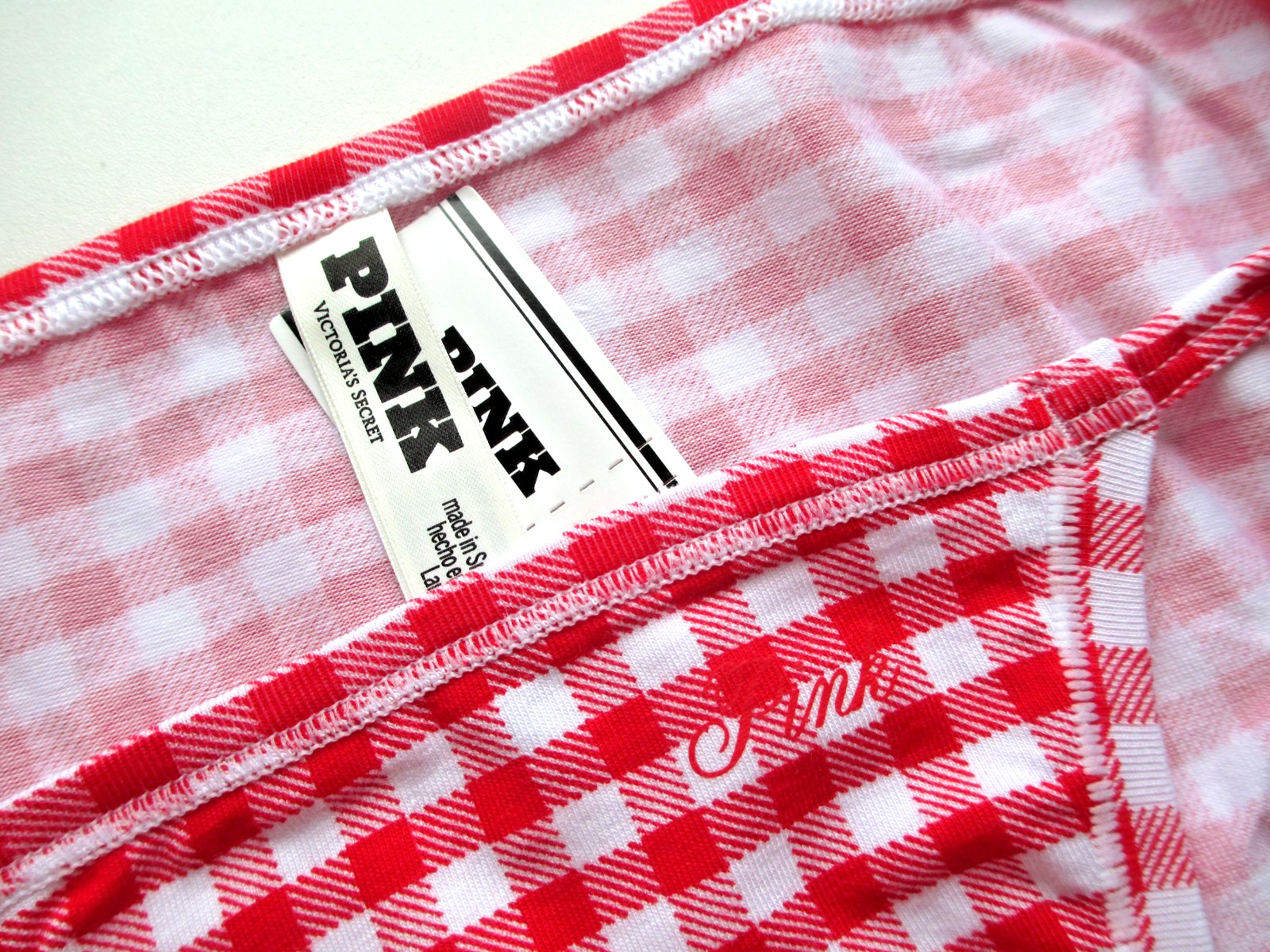 VICTORIA’S SECRET PINK Cotton String Bikini Panty M Red Gingham NWT Plaid VS