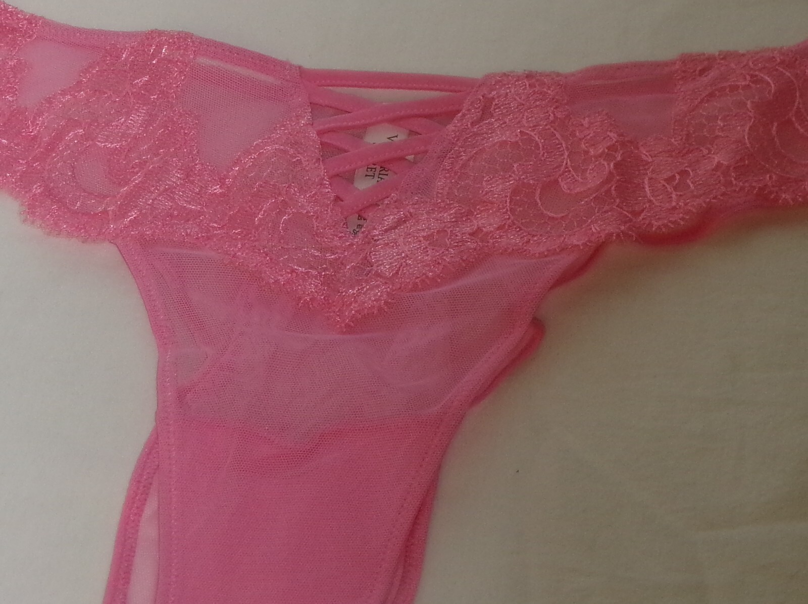 NWT VICTORIA’S SECRET DREAM ANGEL PINK BOHO FLORAL EMBROIDERY BRAZILLIAN PANTY M