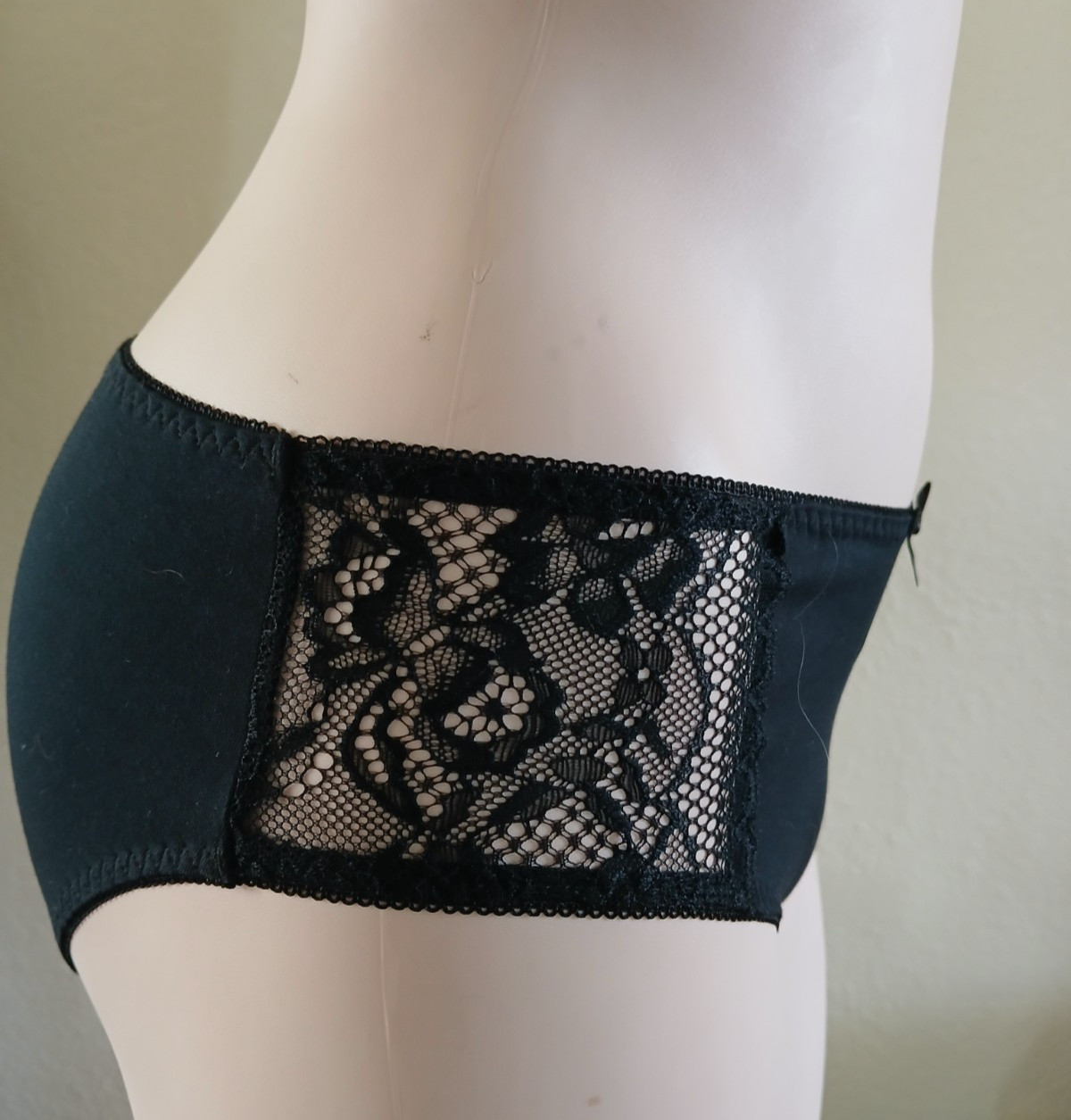 3 NWT WOMEN’S HIPSTER COTTON STRETCH BIKINI LOW CUT PANTY PINK, CORAL, BLACK LG