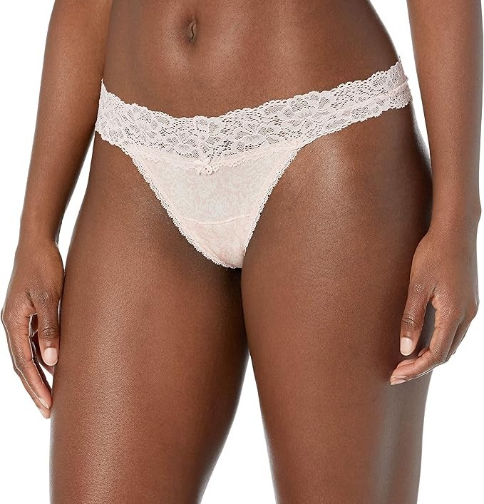 3PK Maidenform Women’s All-Over Lace Thong Panty DMESLT