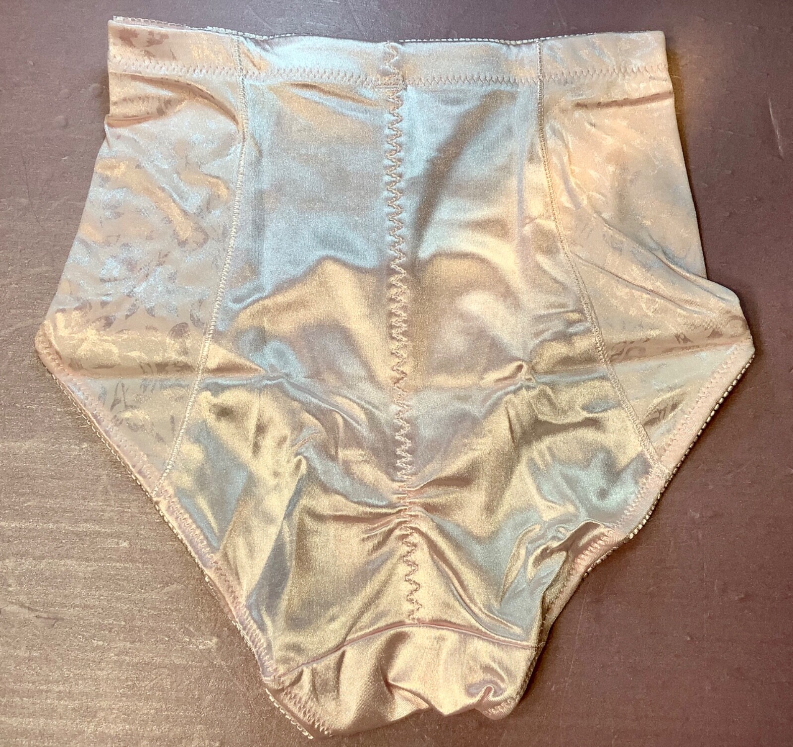 Women Control Panties,Briefs”Eva Cervantes”Size L. pink Soft shiny Satin W/decor