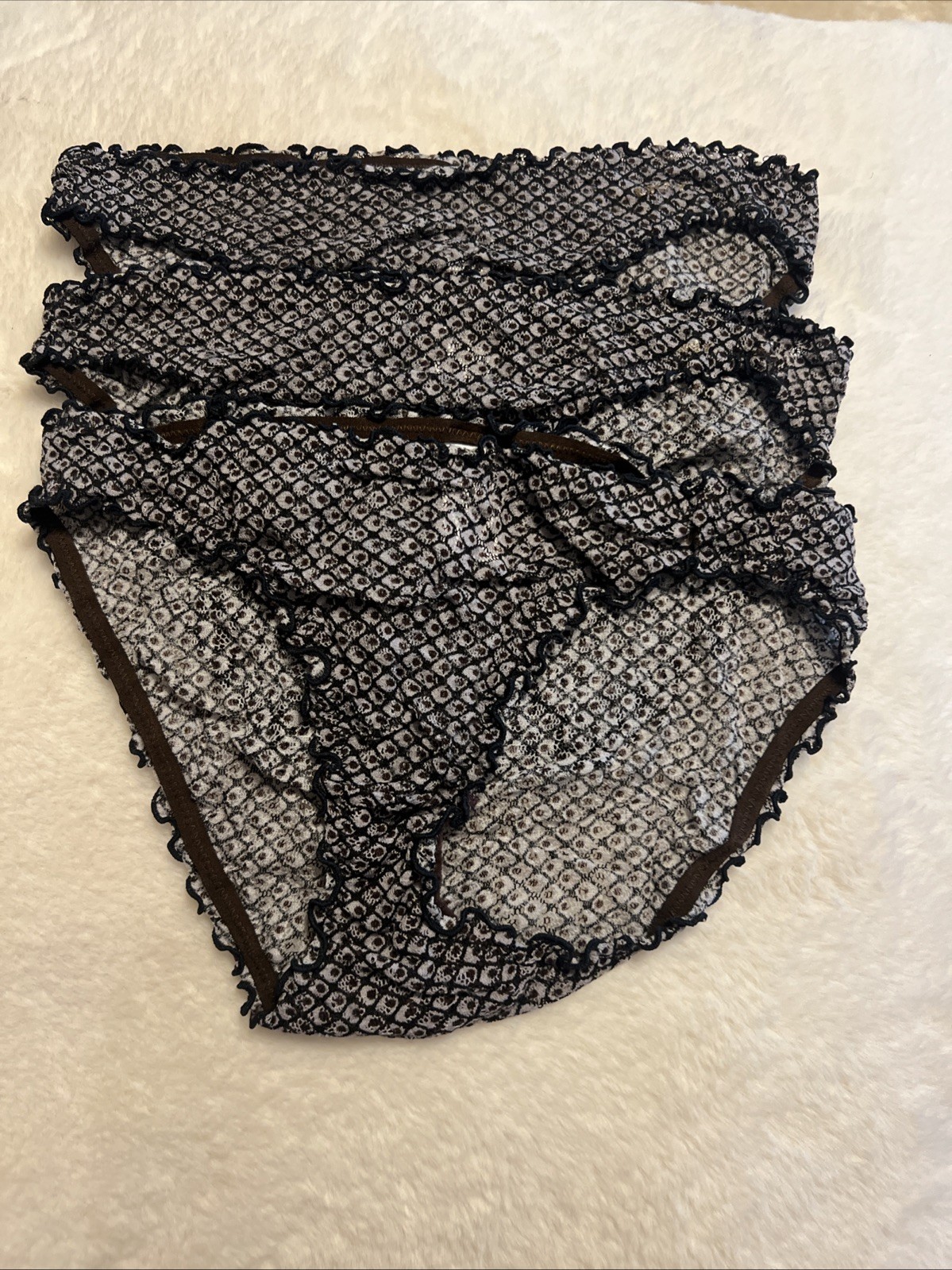 NWOT DKNY Bikini underwear: brown/Black/Gray Lace, & black trim sz L; Pack of 3