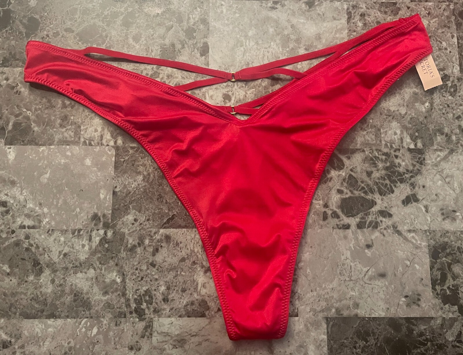 NWT VICTORIA’S SECRET RED SATIN SMOOTH STRAPPY BACK HIGH LEG THONG PANTIES