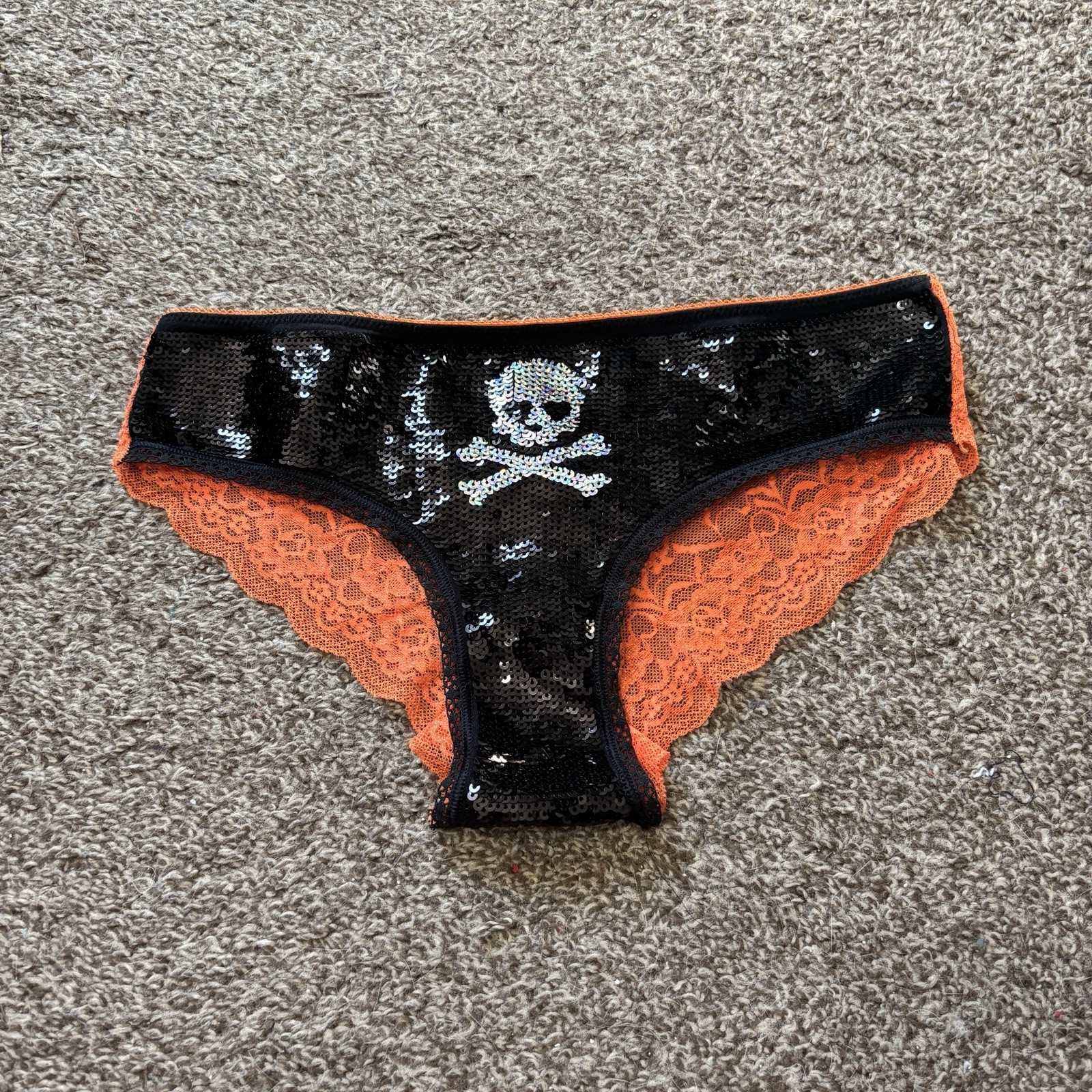 VTG Y2K Victorias Secret Pink Low Rise Hipster Halloween Sequin Skull Panty RARE