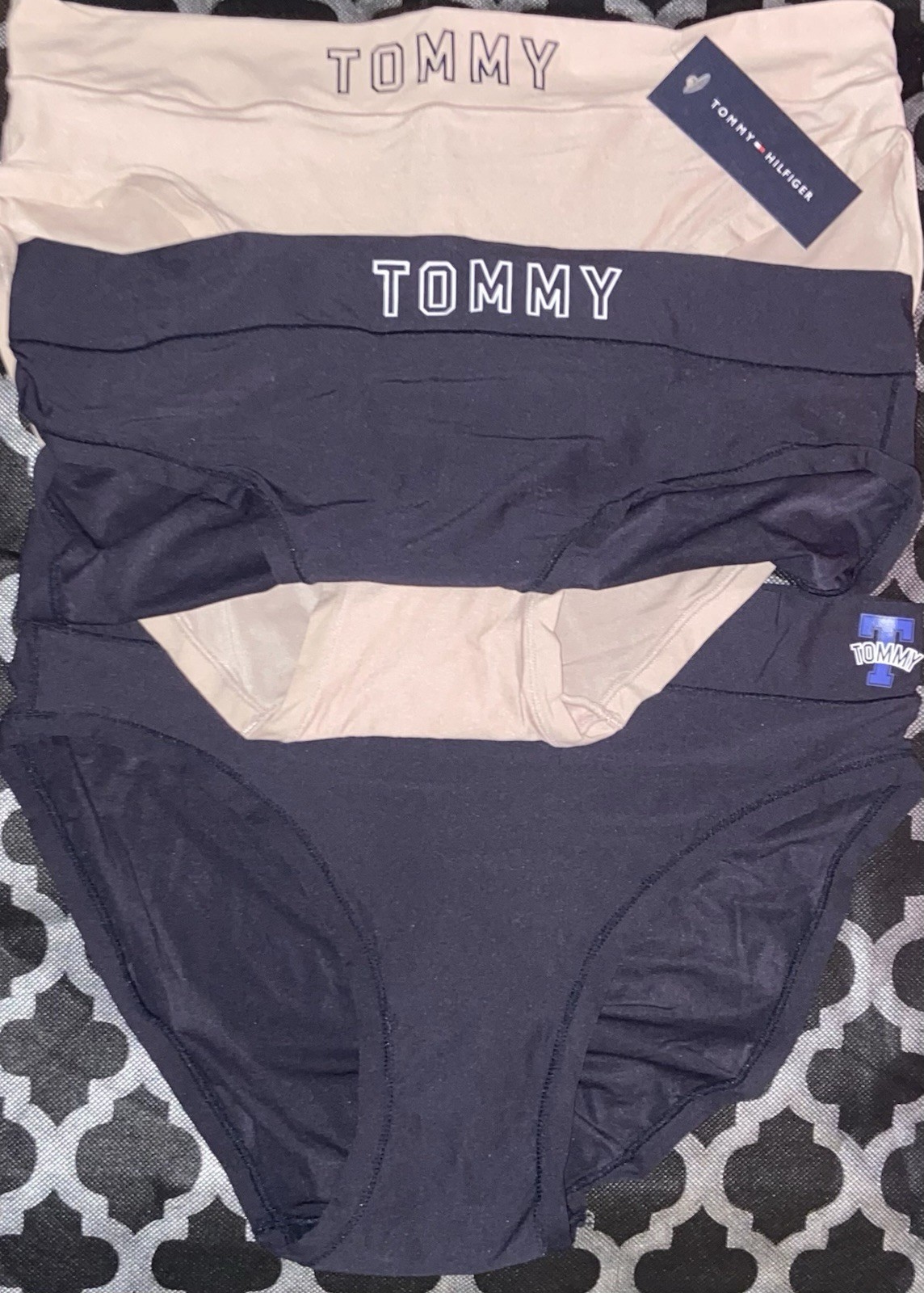 Tommy Hilfiger Womens THIN Underwear/Panties- Black and Tan/Beige/Size Large.
