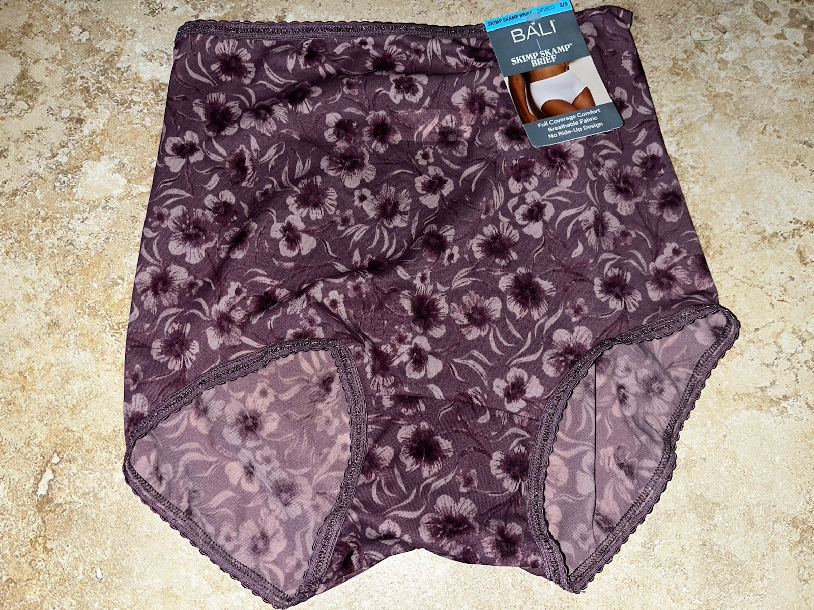 NWT BALI Skimp Skamp Brief Panty Small 5 2633