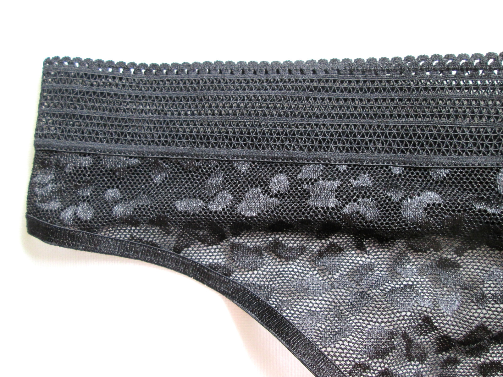 NEW Size 8 XL 16-18 Secret Treasures Black Leopard Lace Thong Panty Underwear