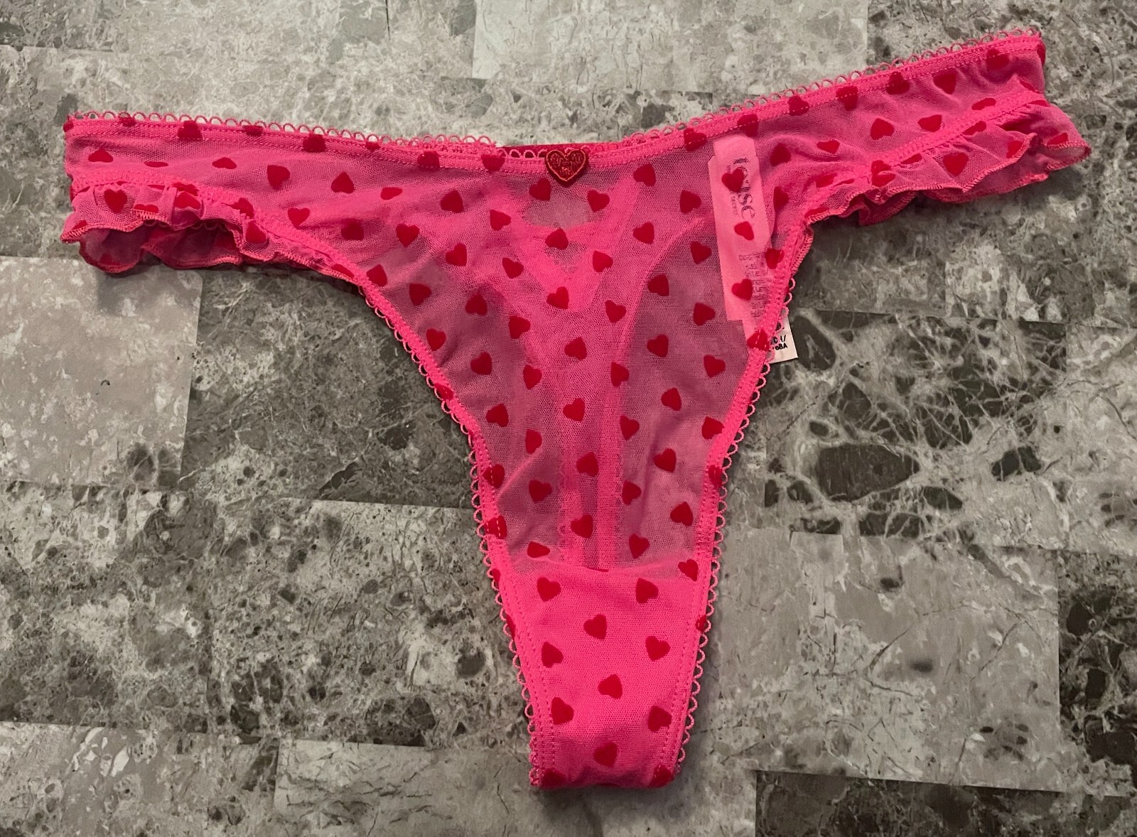 NWT VICTORIA’S SECRET TEASE MESH VELVET HEART RUFFLE RED LACE UP THONG PANTIES