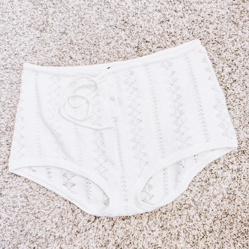 Elsa Women’s White Knit Bottoms Size Small NWT