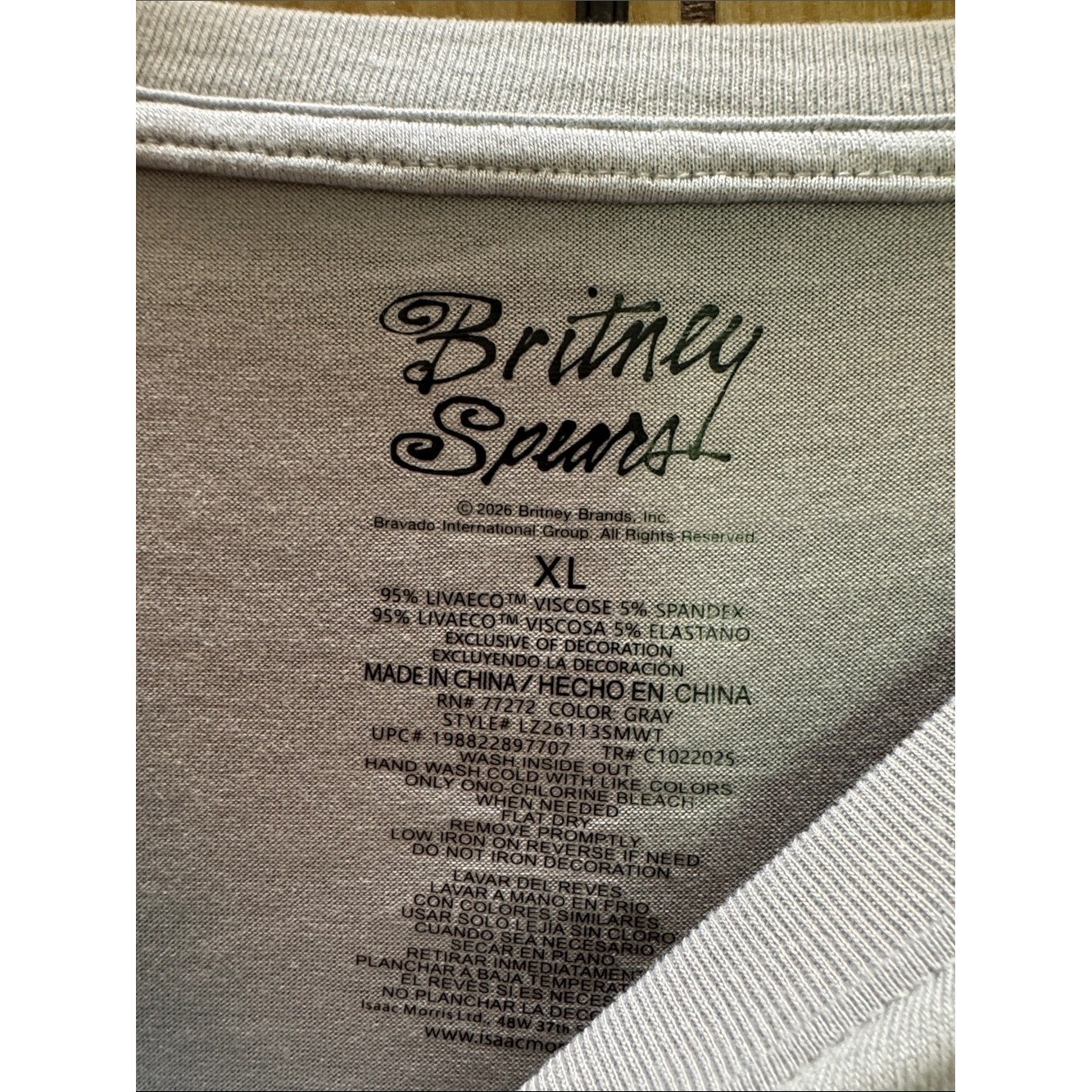 Women’s Light Gray Graphic Pajama Top