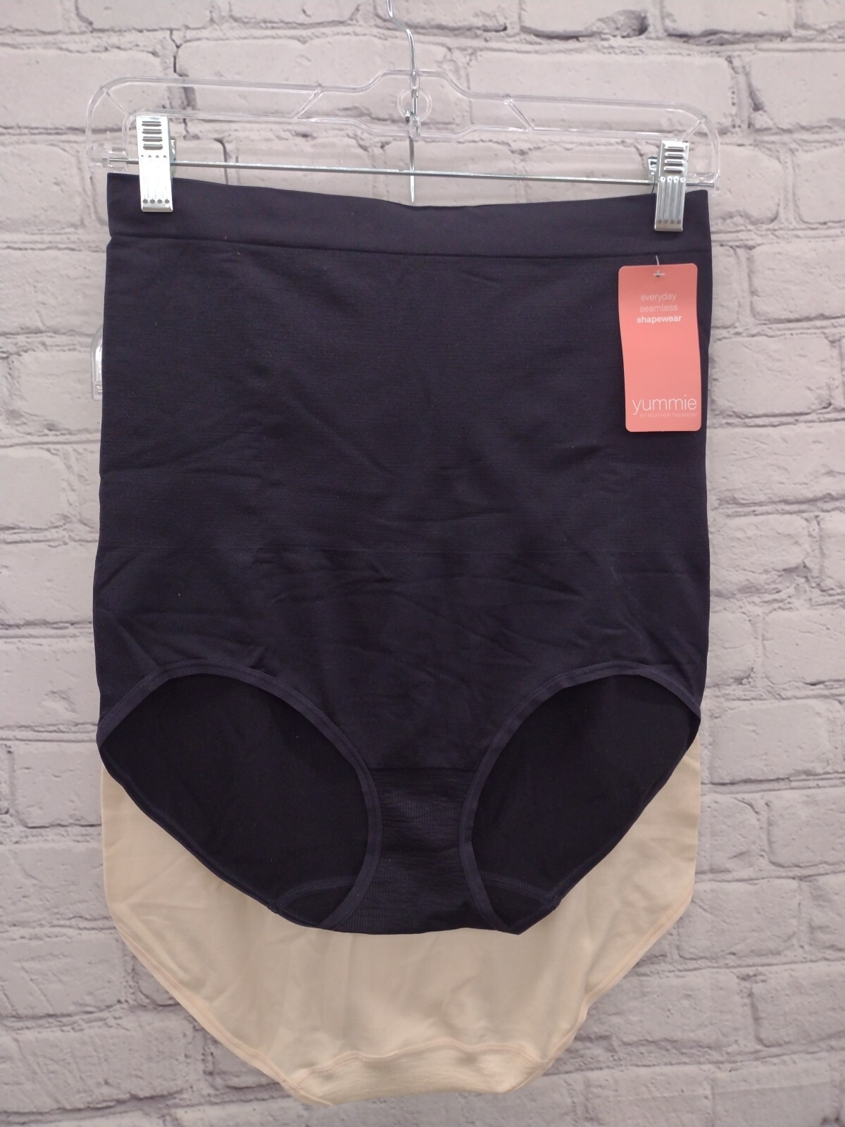 Yummie Everyday Seamless Shape wear Large 2 Pack Panties