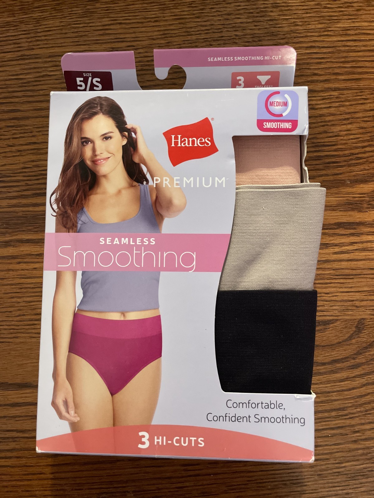 Women’s 3 pack Seamless Smoothing Hi-Cuts Hanes Assorted Size 5 /S small