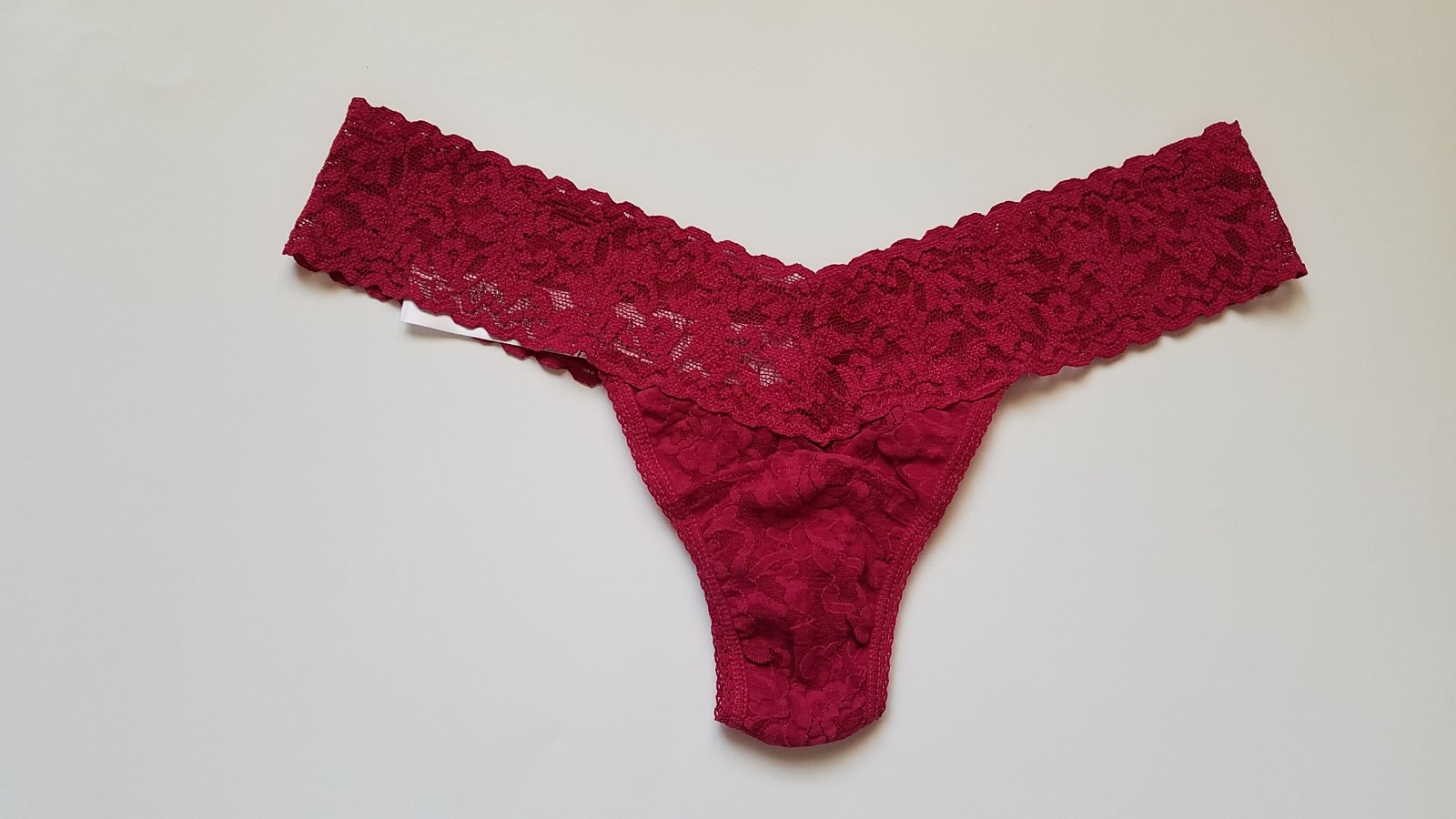 Hanky Panky Signature Lace Low Rise Thong, Deep Red, One Size